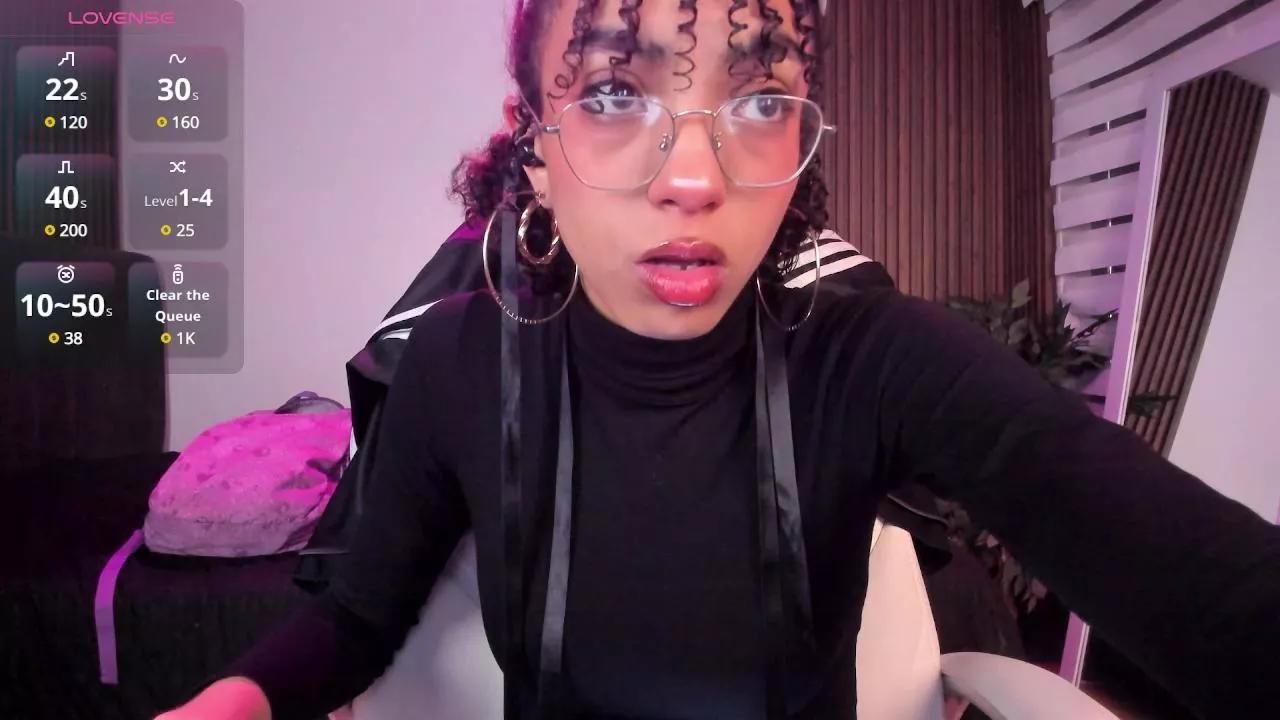 EvelynRodriguez on Cam4 