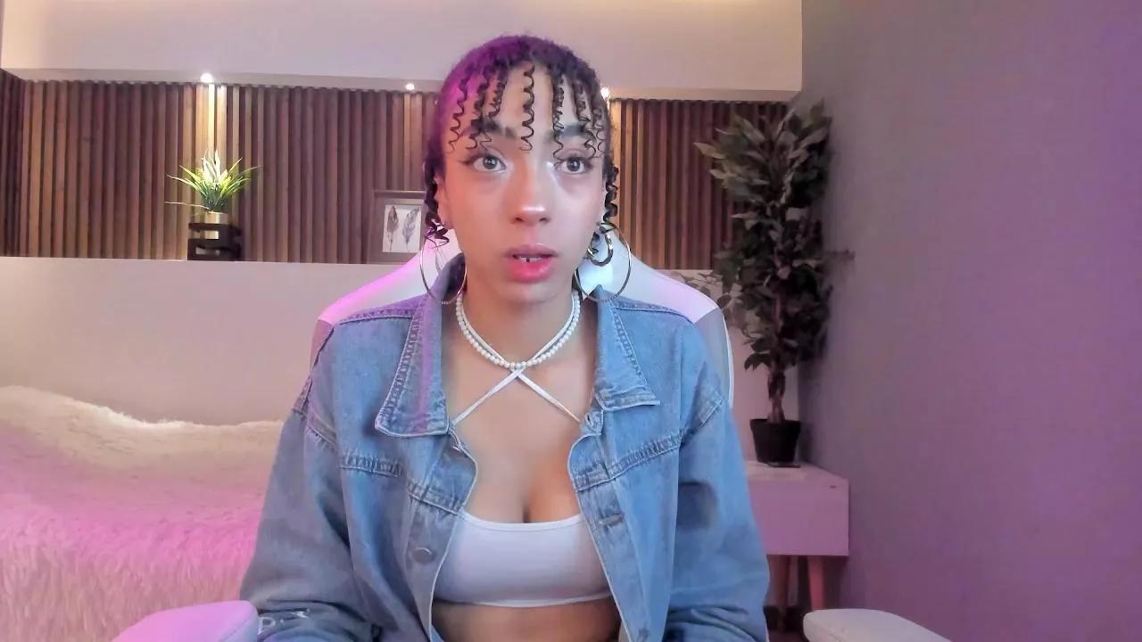 EvelynRodriguez on Cam4 