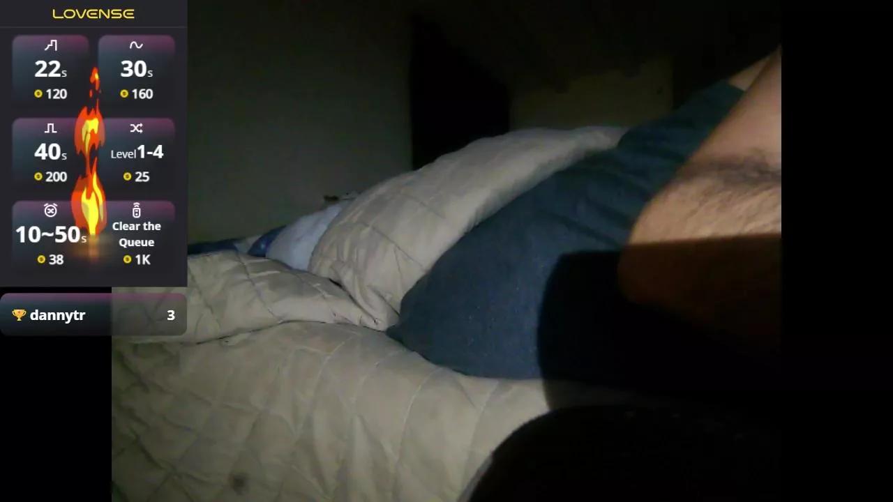 fntbzh on Cam4 