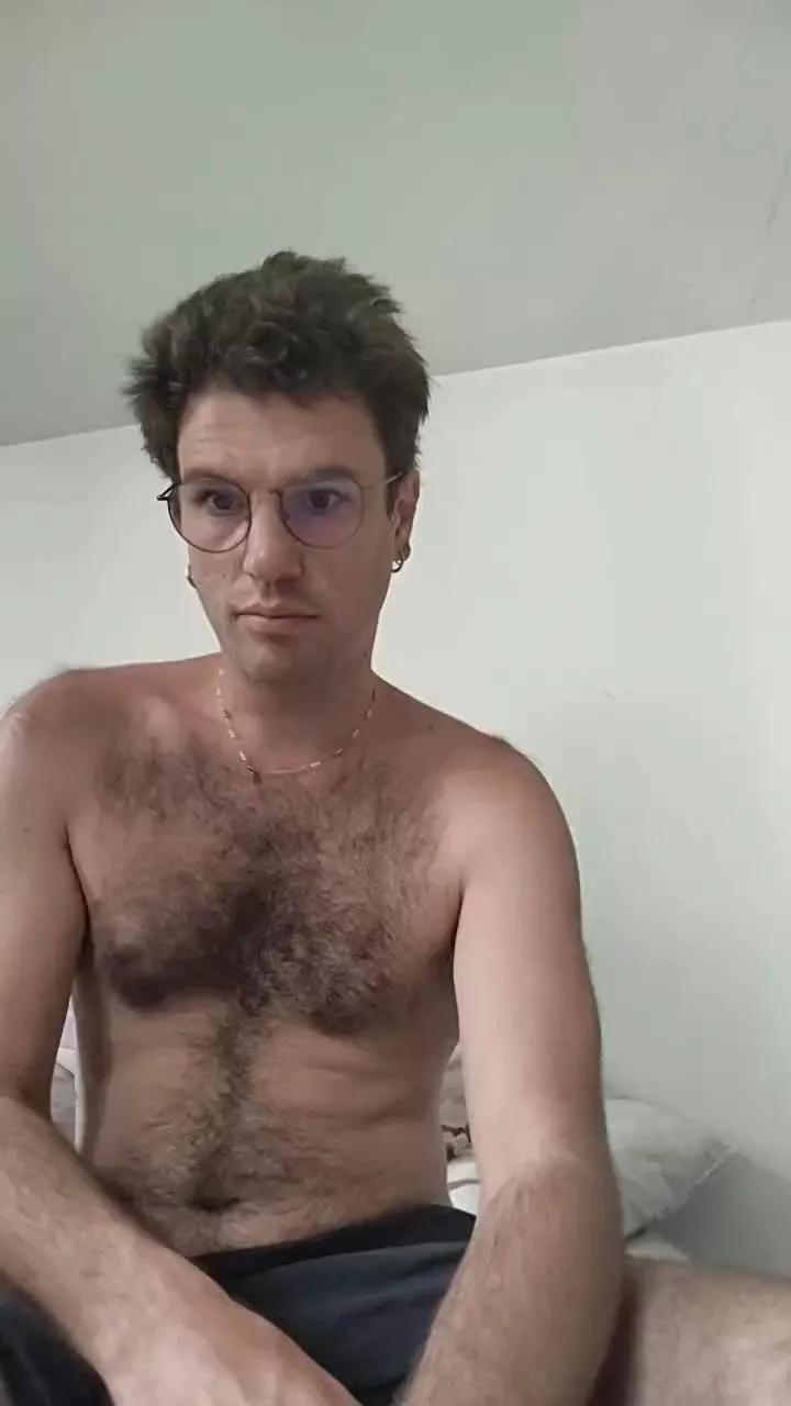 frenchyhothairy on Cam4 