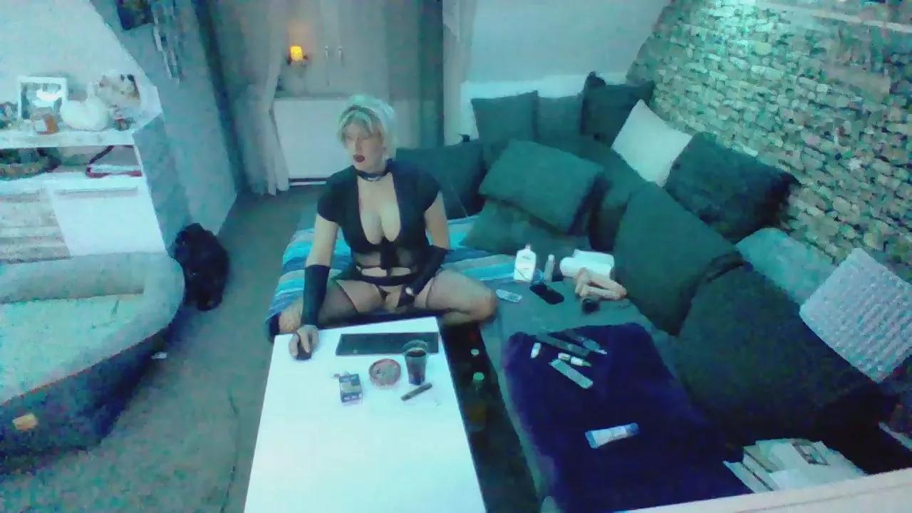 geiletranse4 on Cam4 