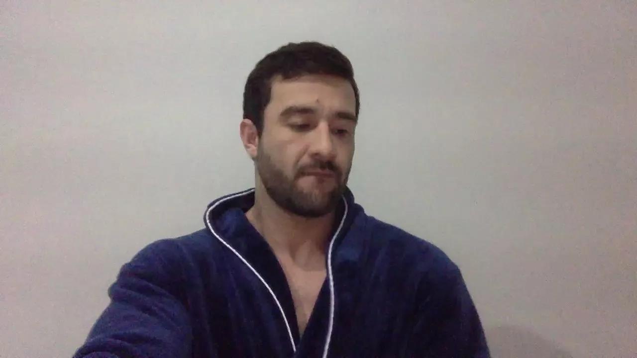 Goxtoso28 on Cam4 