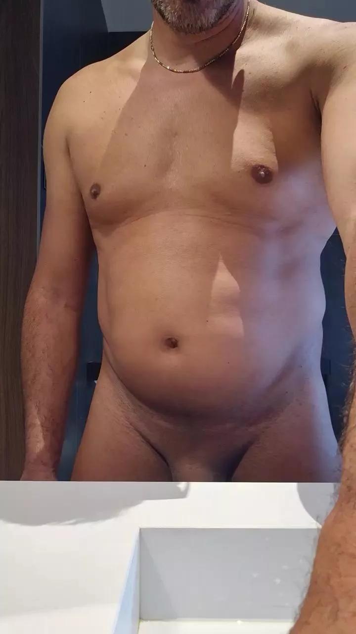 Grey99999 on Cam4 