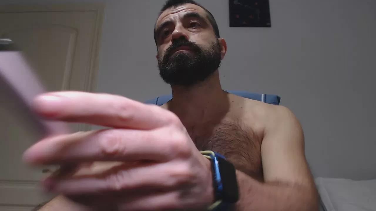 hairycerberus on Cam4 
