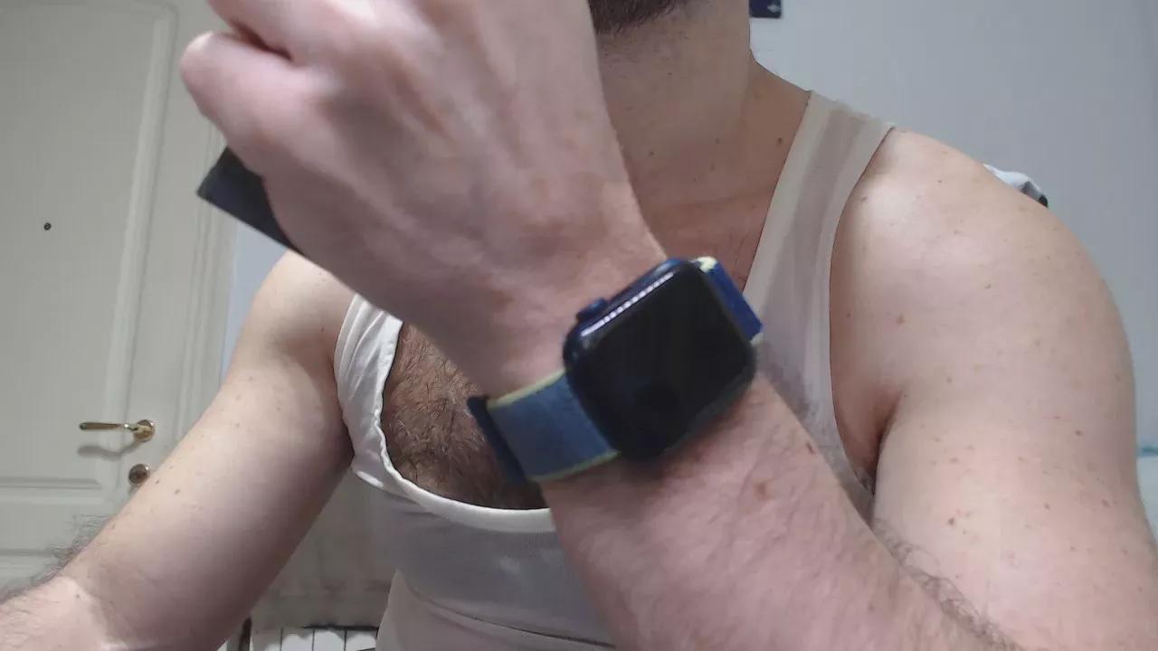 hairycerberus on Cam4 