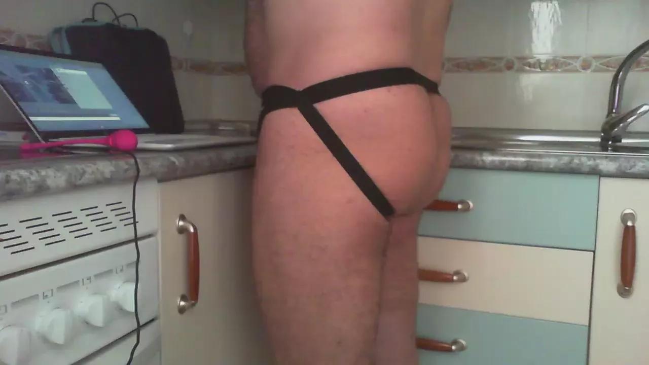 Hombreosomadrid on Cam4 