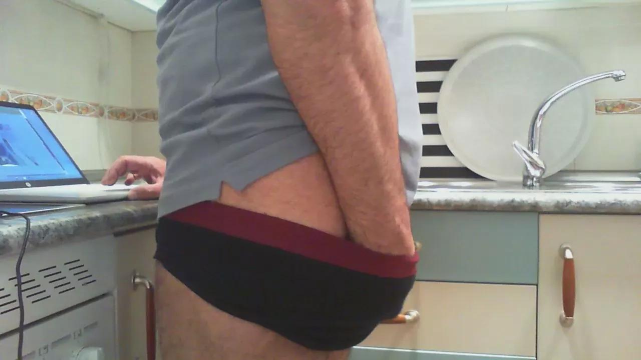 Hombreosomadrid on Cam4 