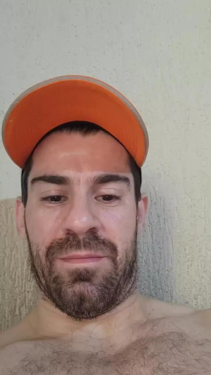 horneydaddysp41 on Cam4 