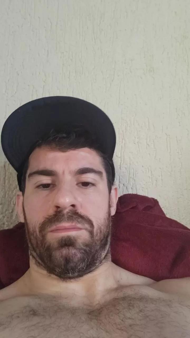 horneydaddysp41 on Cam4 