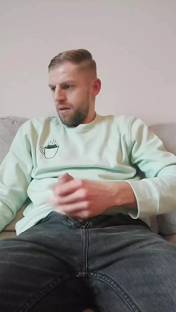 horny6209 on Cam4 