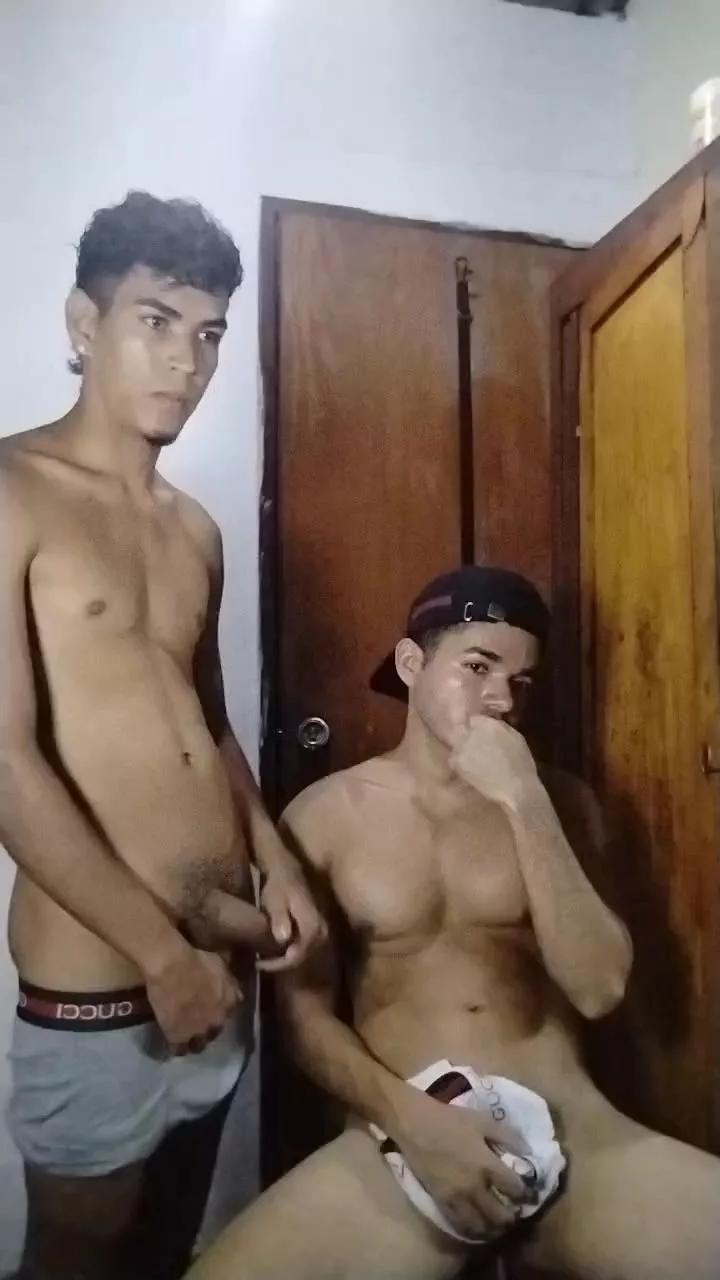 hotboy1955 on Cam4 