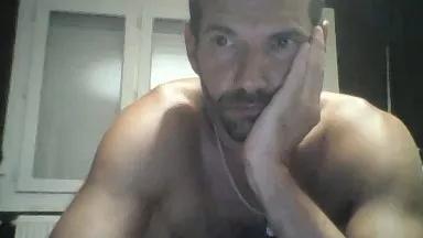 hotfrenchcho on Cam4 