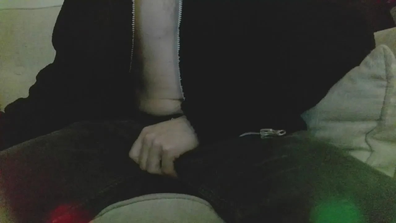 Offline hungtwink5 on Cam4