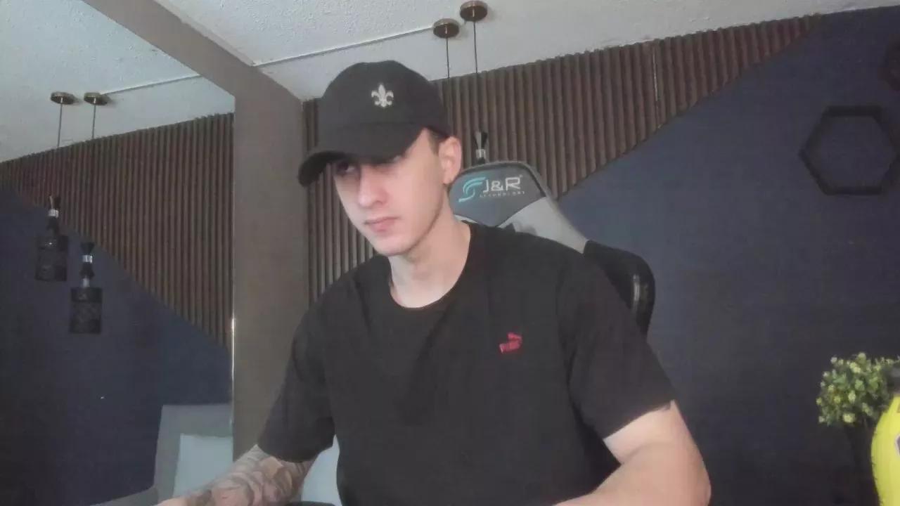 JacksonOlsenn on Cam4 