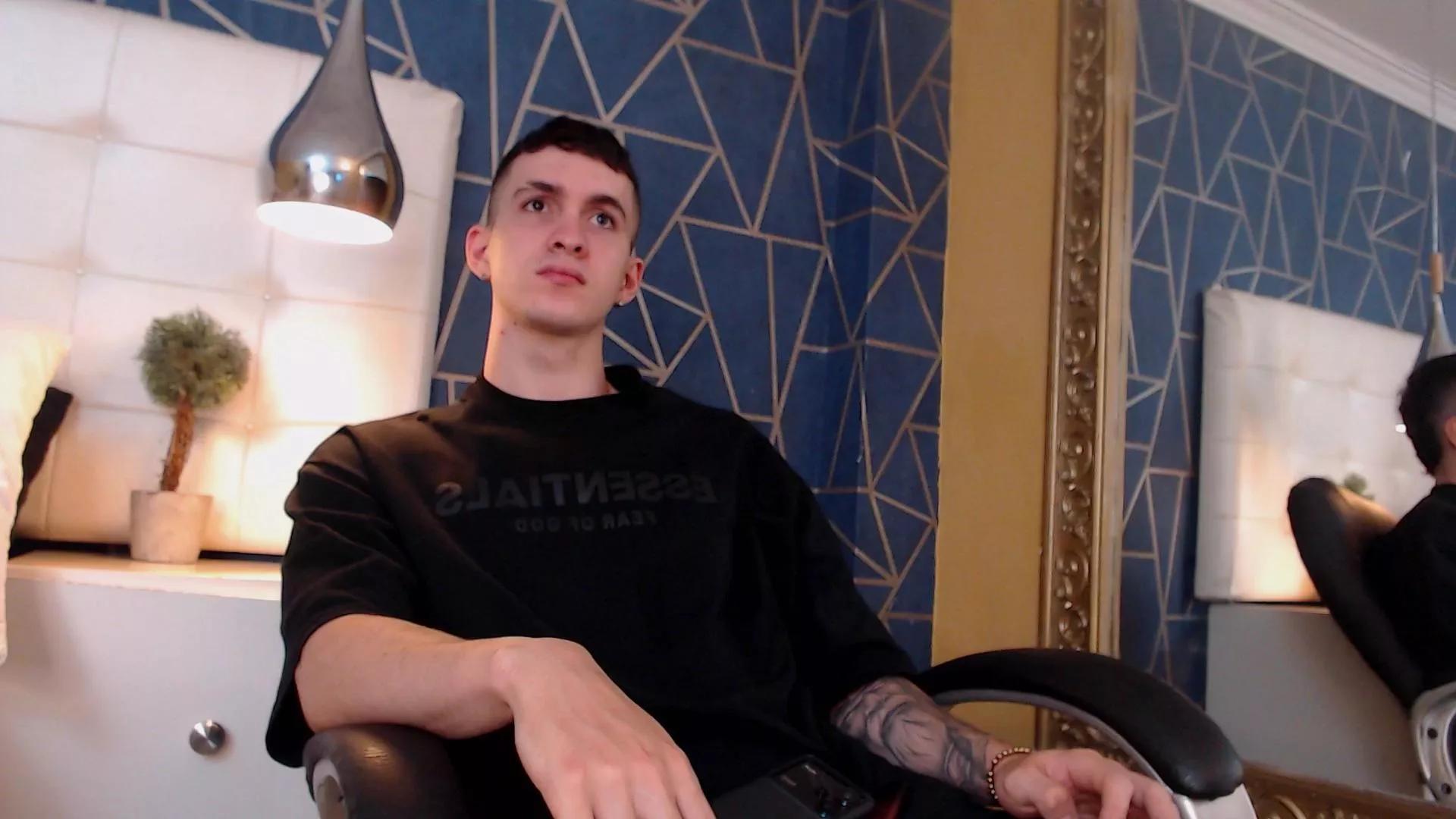 JacksonOlsenn on Cam4 