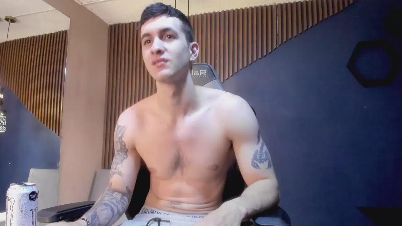 JacksonOlsenn on Cam4 