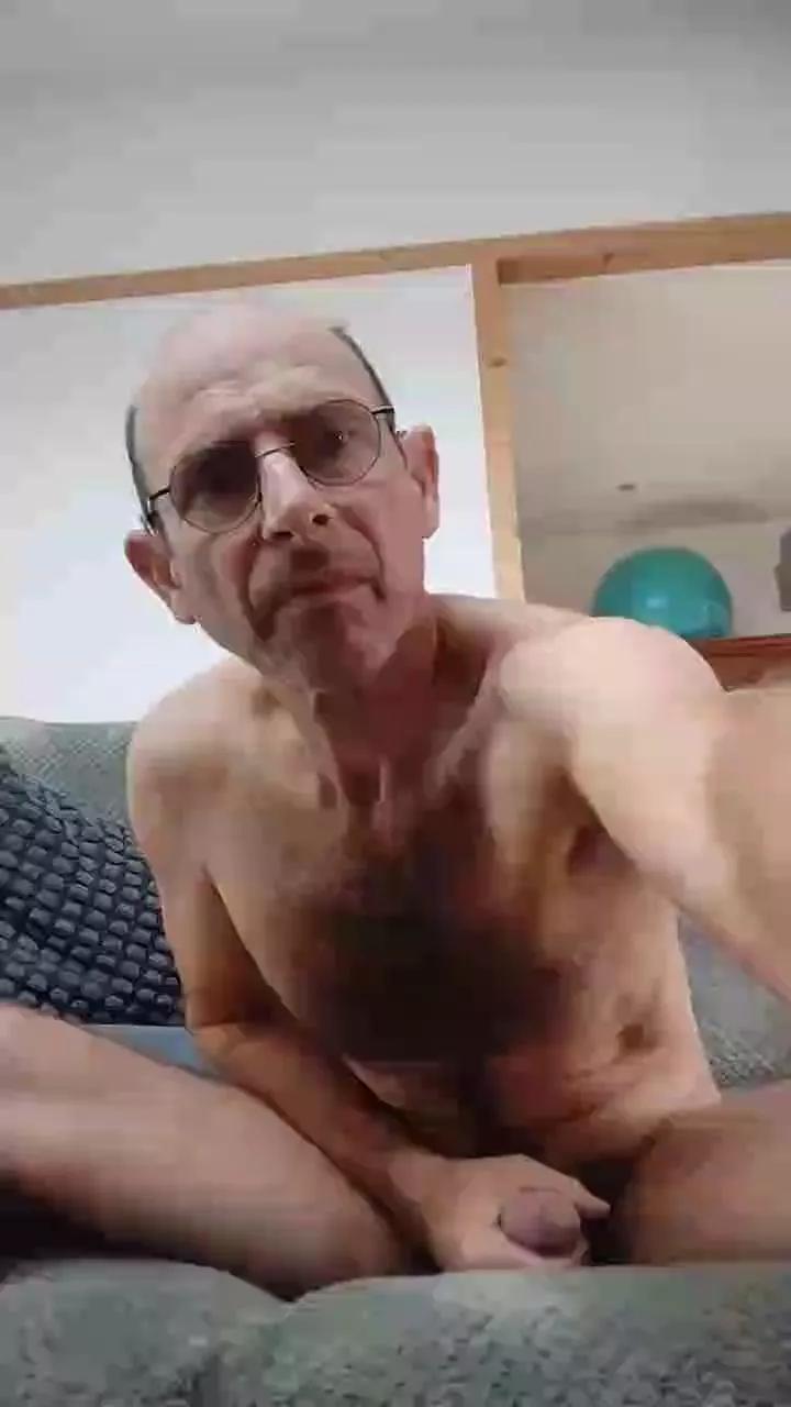 jcm18000 on Cam4 
