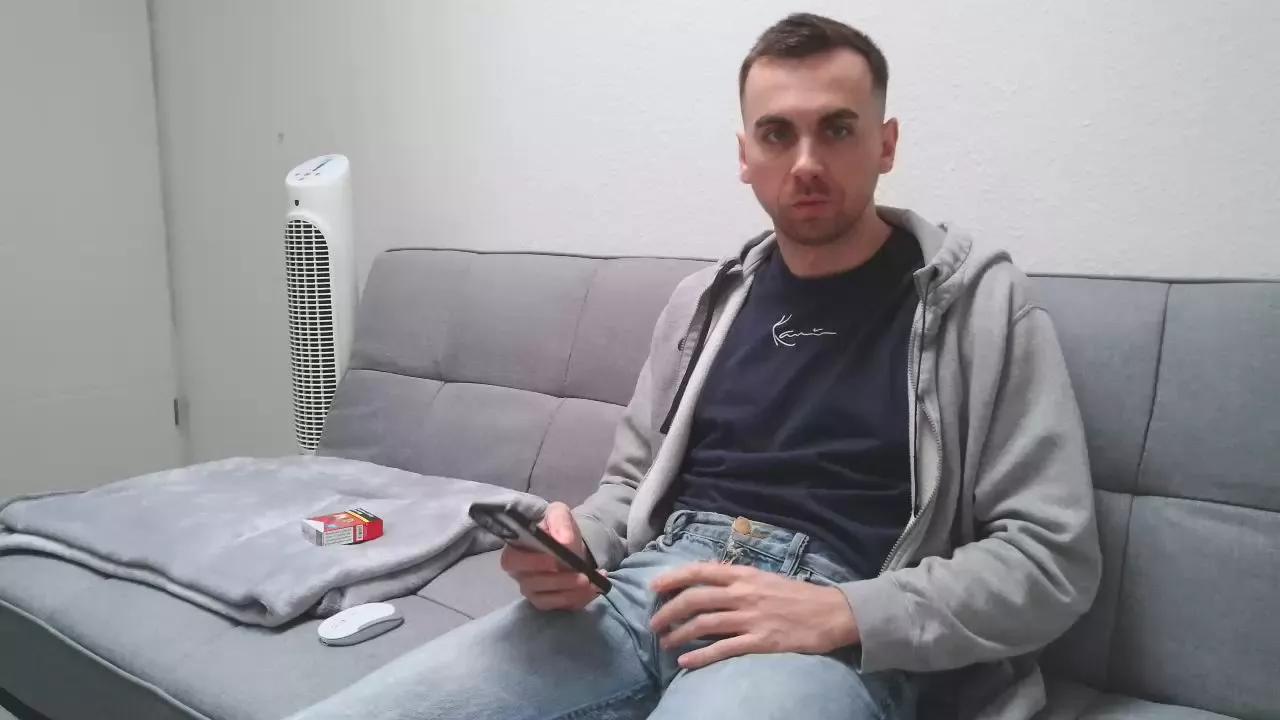 Jeansjunge96 on Cam4 