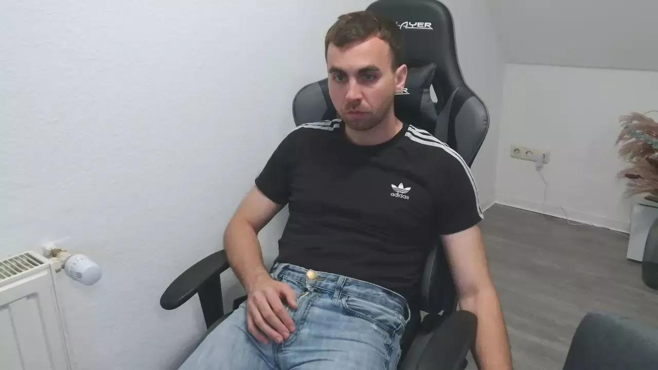 Jeansjunge96 on Cam4 