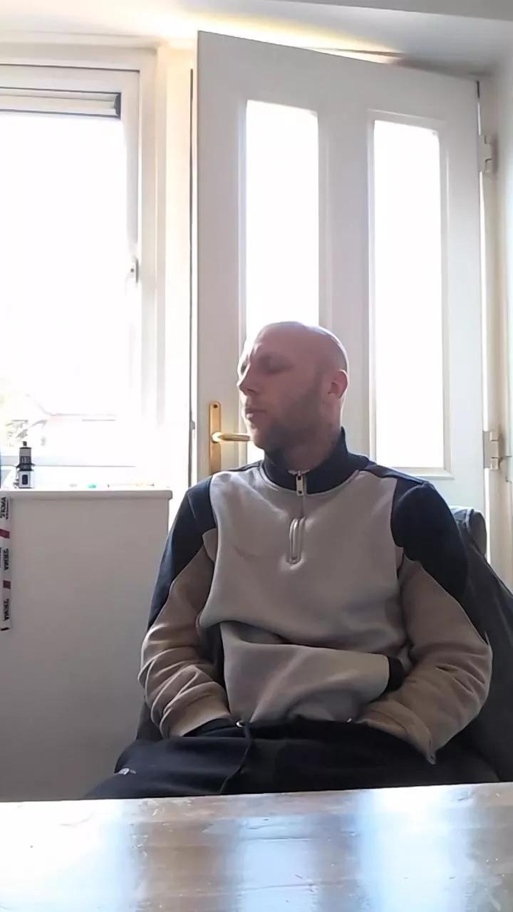jonesy_fun on Cam4 