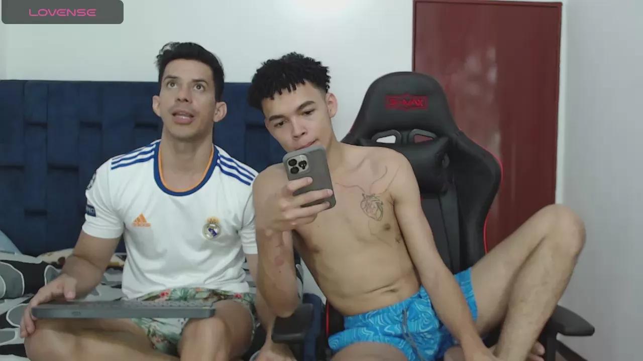 Joserumbero91 on Cam4 