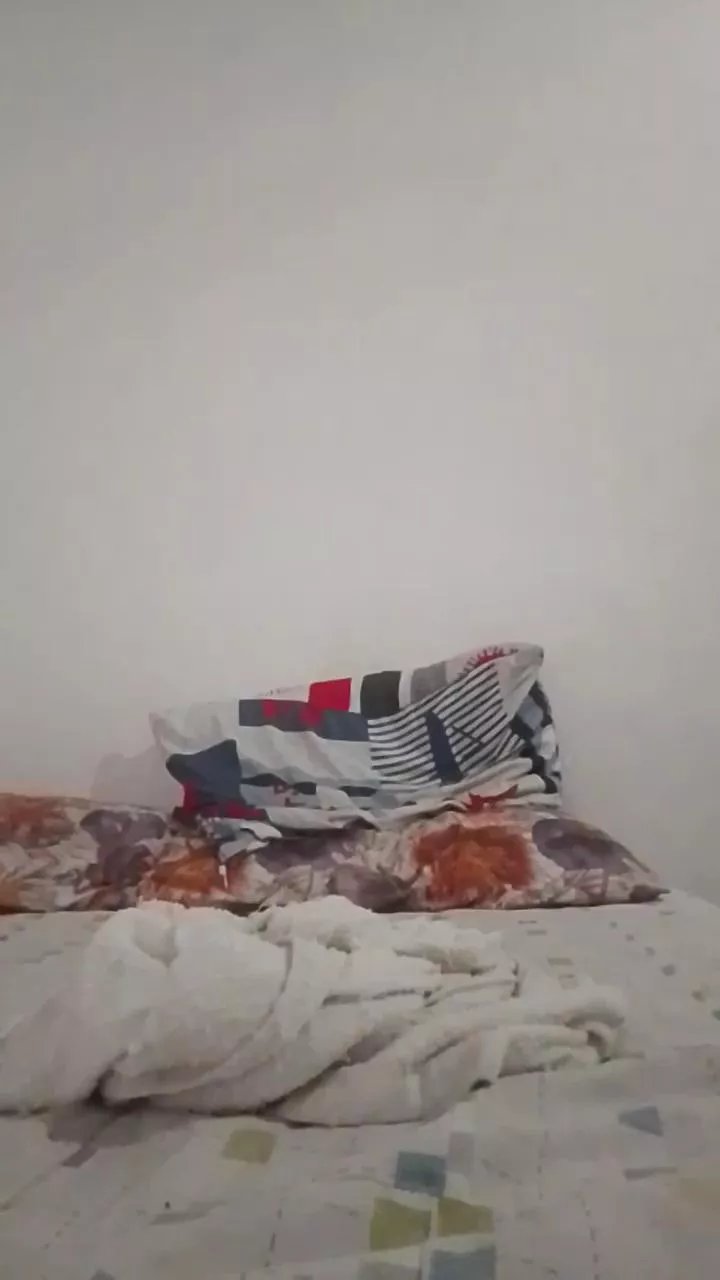 Offline juan7437_hot on Cam4