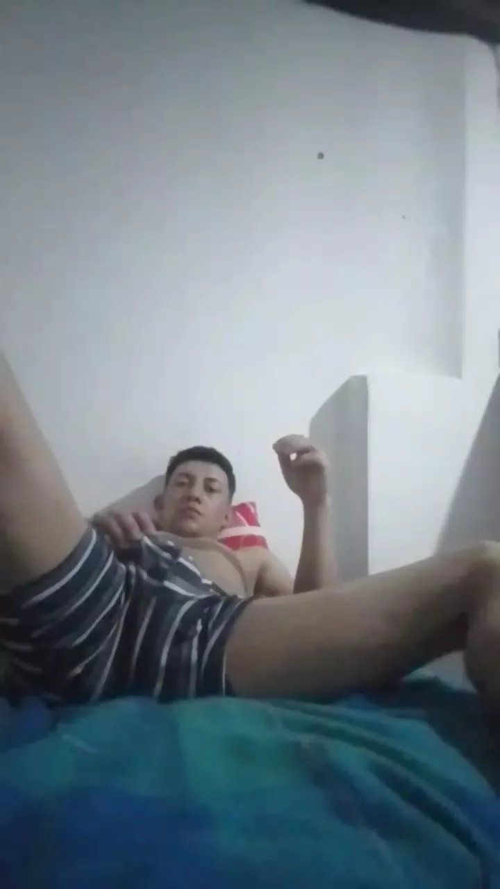 Offline juan7437_hot on Cam4