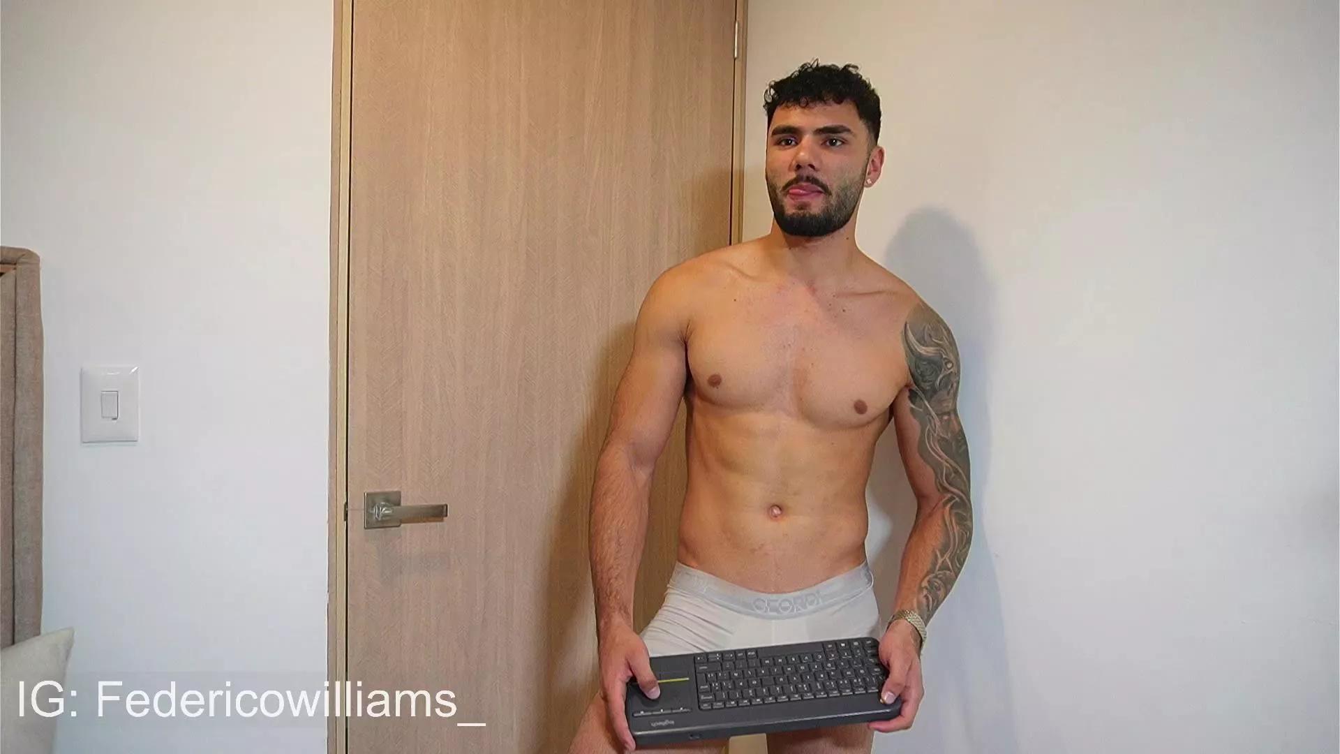 kingwilliams_ on Cam4 