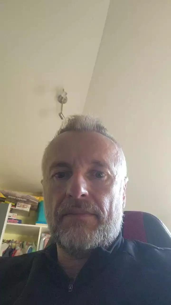 Lenny_Bhar on Cam4 