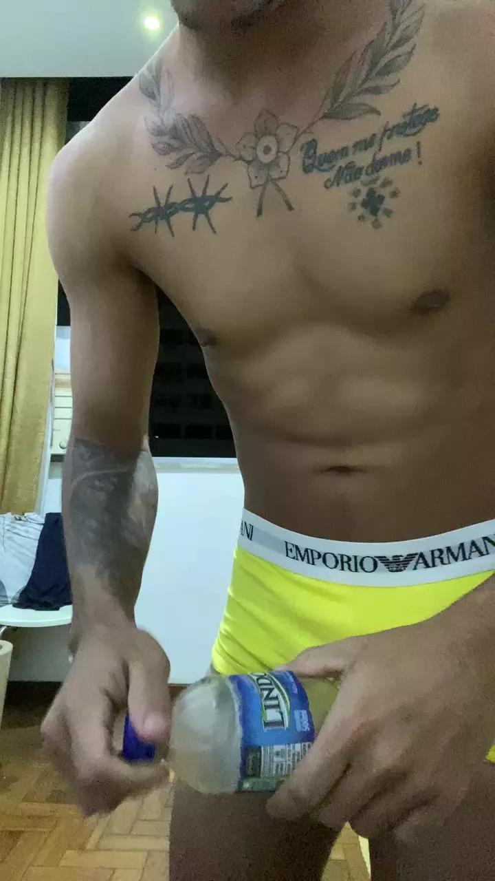 Leo6670 on Cam4 