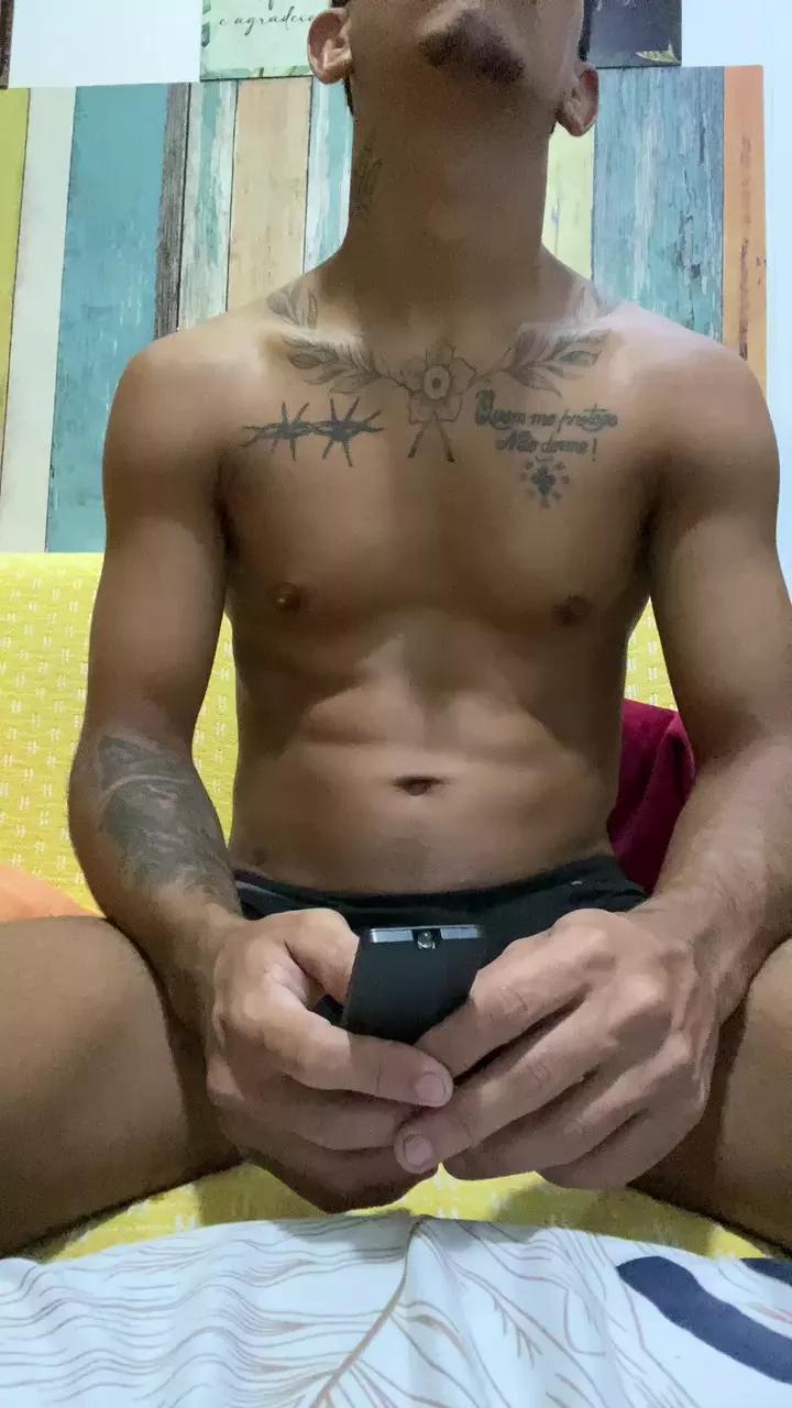 Leo6670 on Cam4 