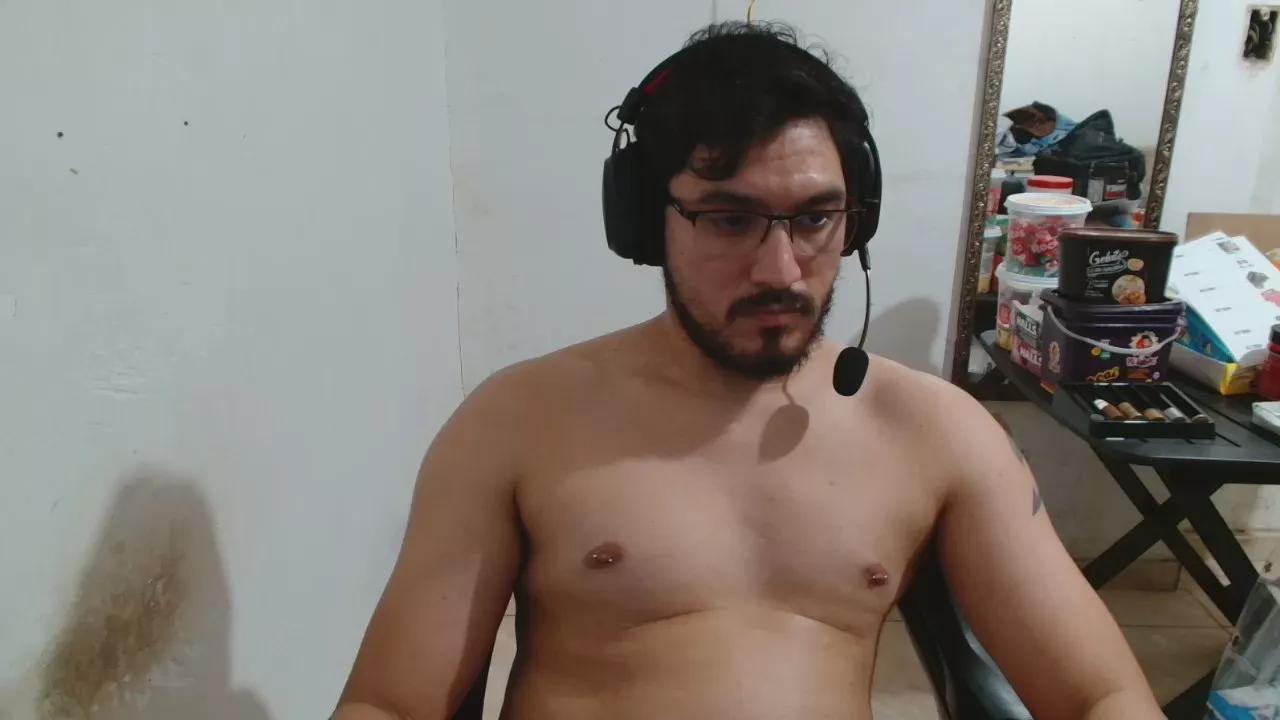 leonino231 on Cam4 