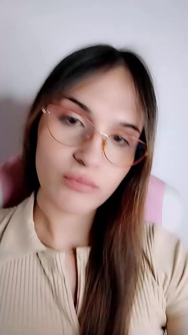 LilaMartinry on Cam4 