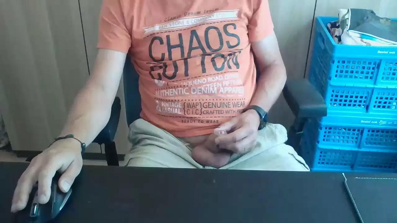 limmydate on Cam4 