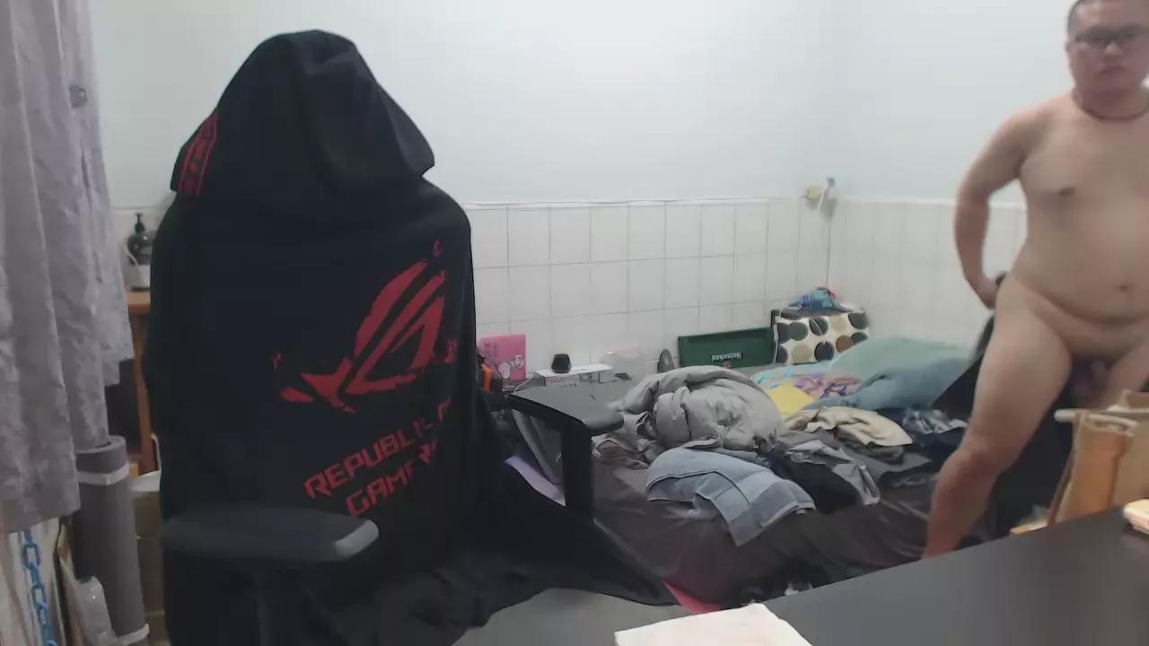 lin308902 on Cam4 