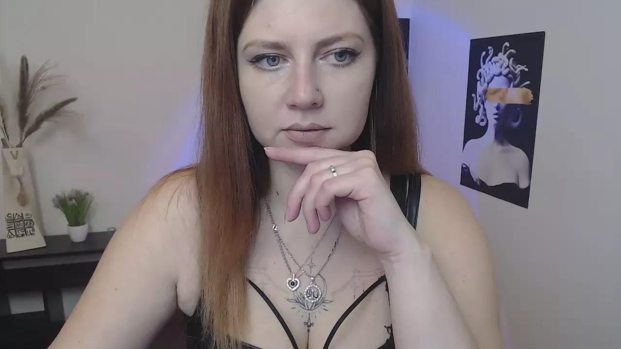 Lizy_Love on Cam4 