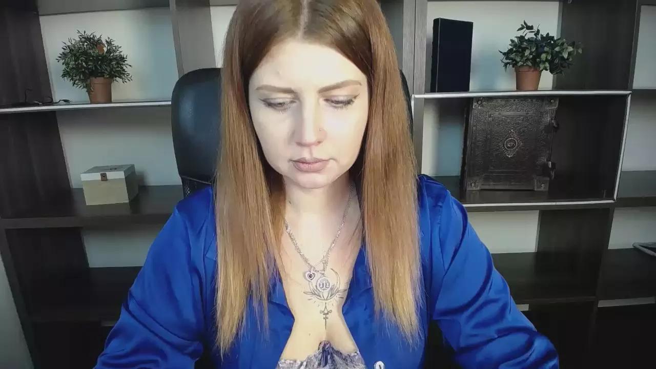 Lizy_Love on Cam4 