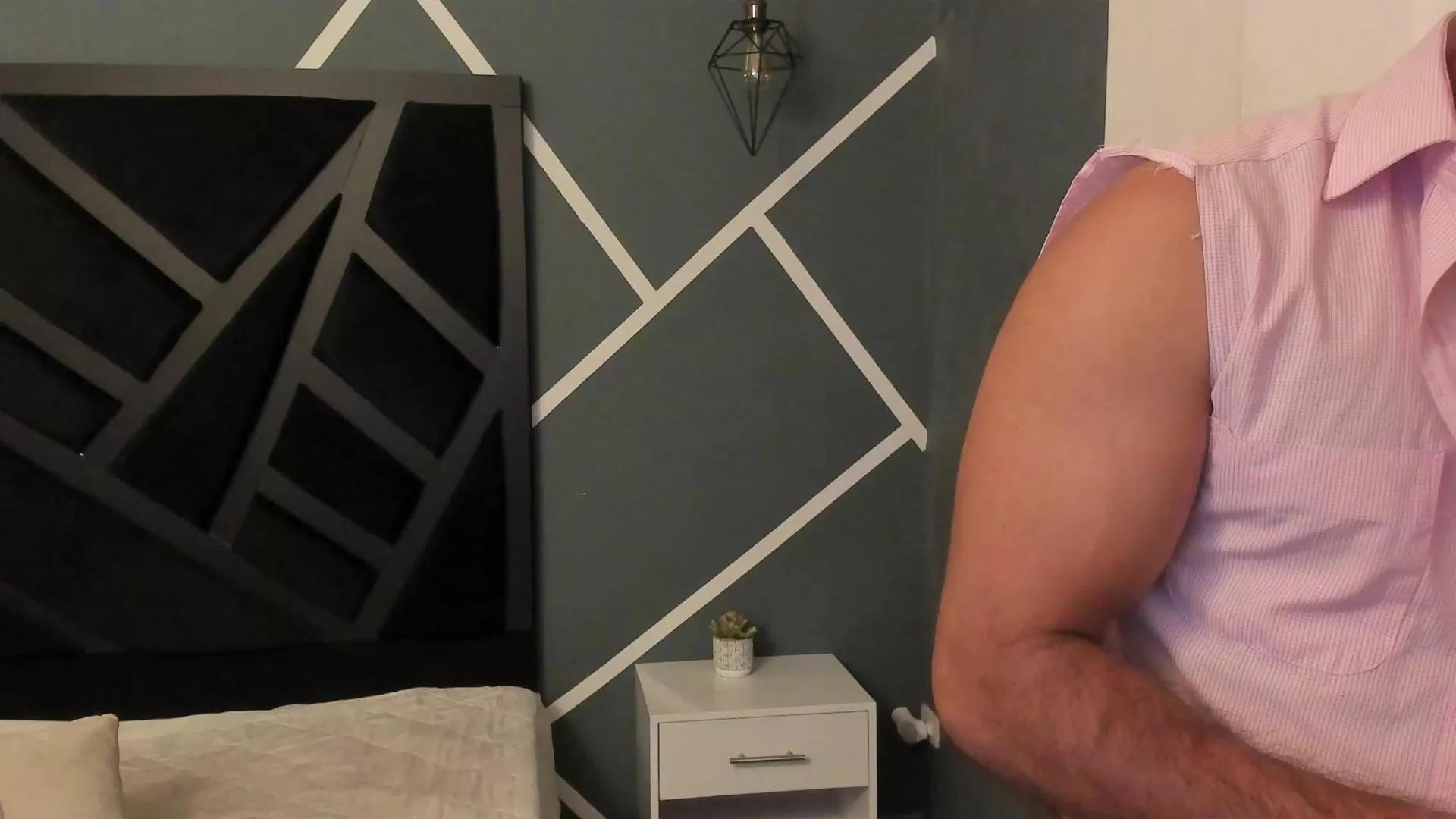 Lorenzo_Walker on Cam4 