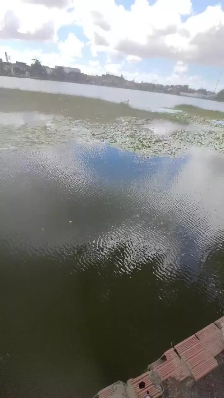 Offline Lukass1992 on Cam4