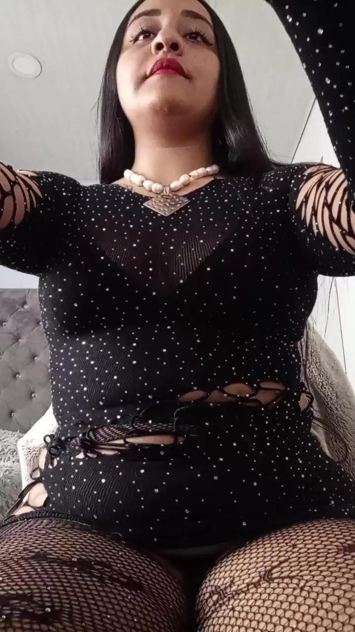 Lunhaa on Cam4 