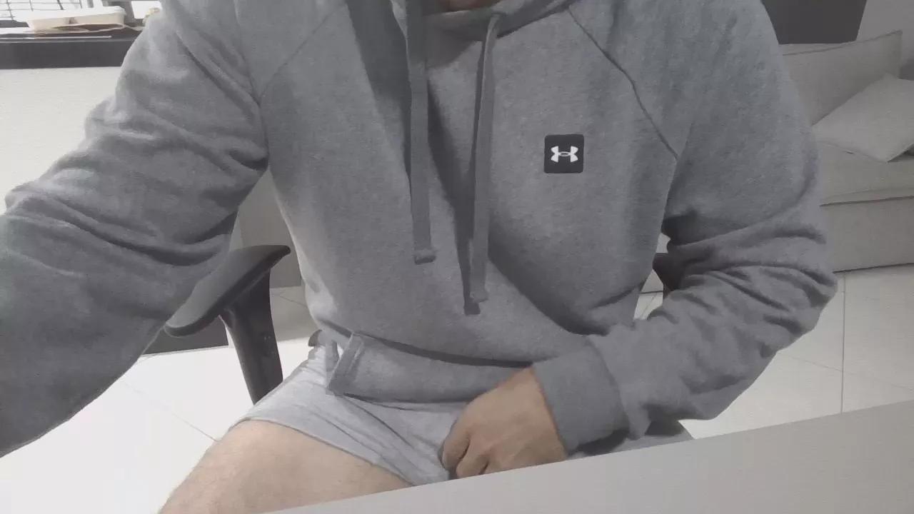 MachoDottSP on Cam4 