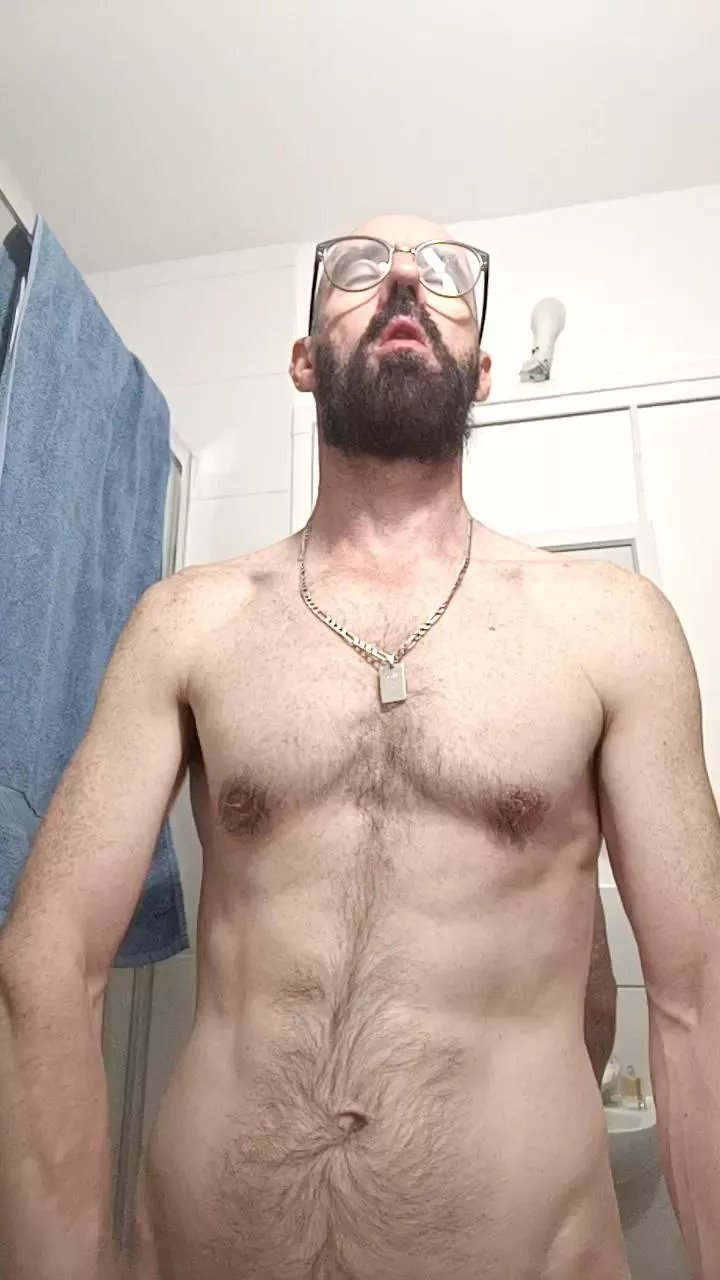 Offline Majid1976 on Cam4