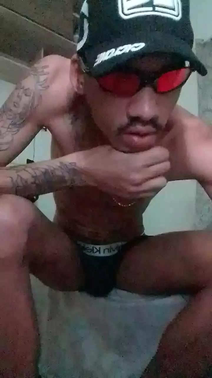 MALOKATATUAD98 on Cam4 