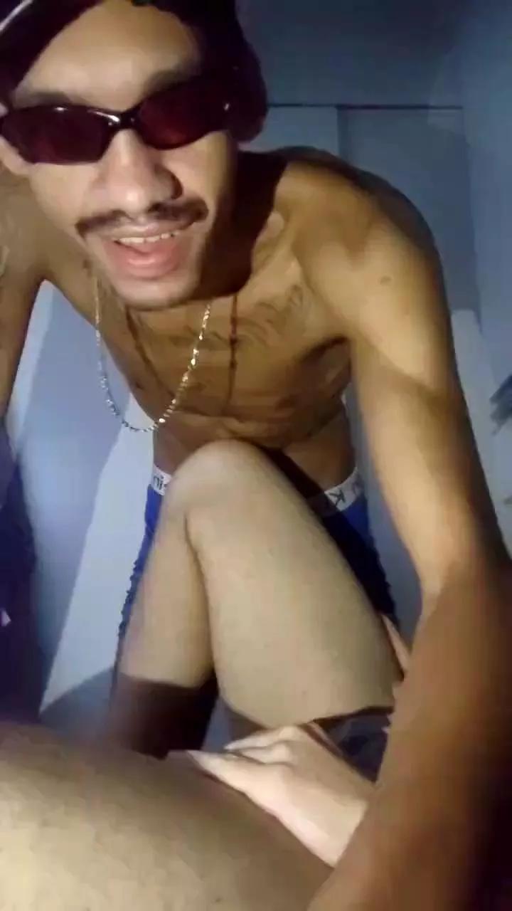 MALOKATATUAD98 on Cam4 