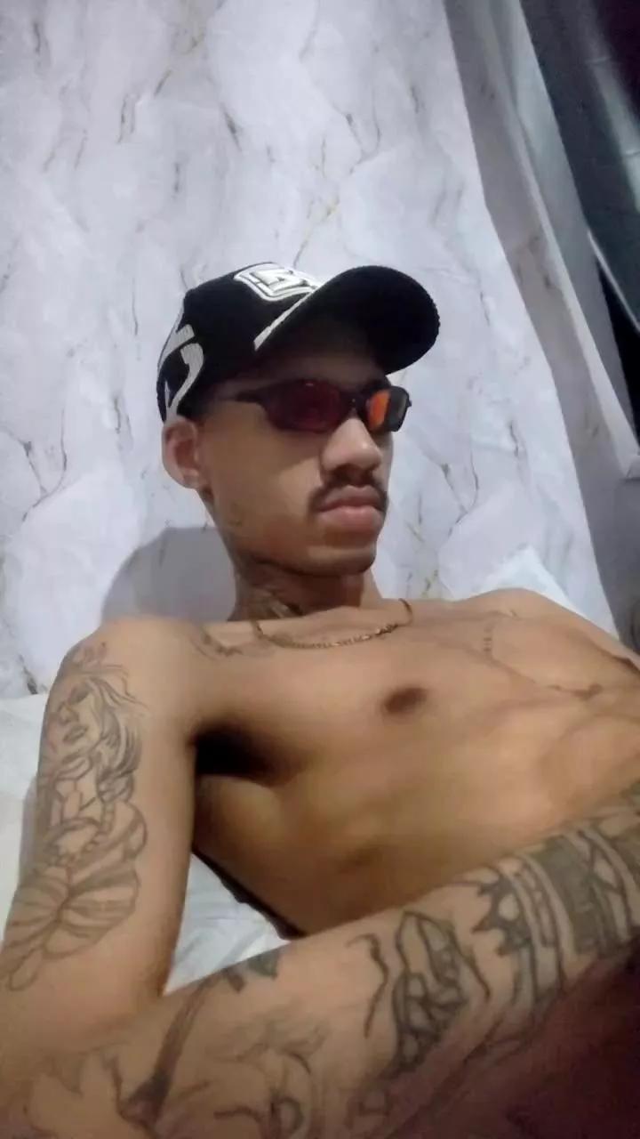 MALOKATATUAD98 on Cam4 