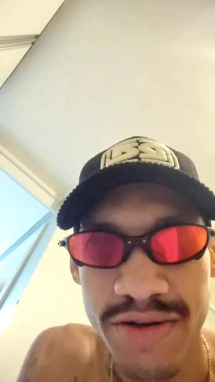 MALOKATATUAD98 on Cam4 