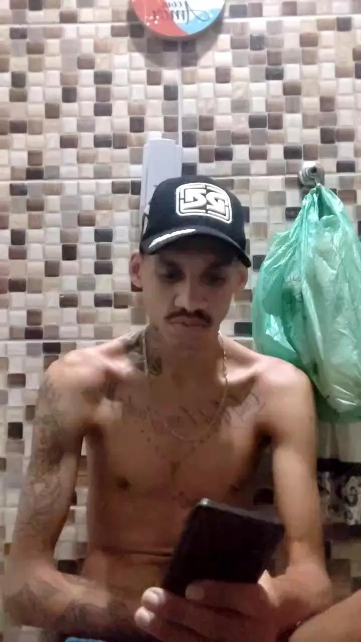 MALOKATATUAD98 on Cam4 