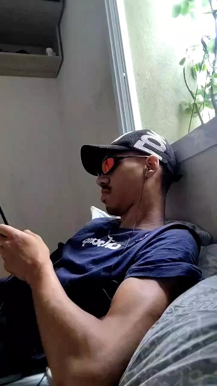 MALOKATATUAD98 on Cam4 