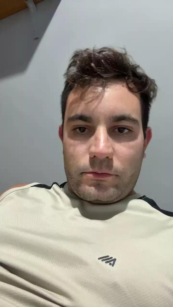 Martin26264 on Cam4 