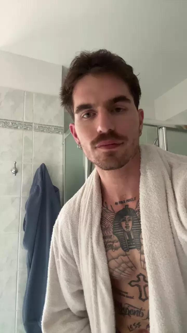 matc_of on Cam4 